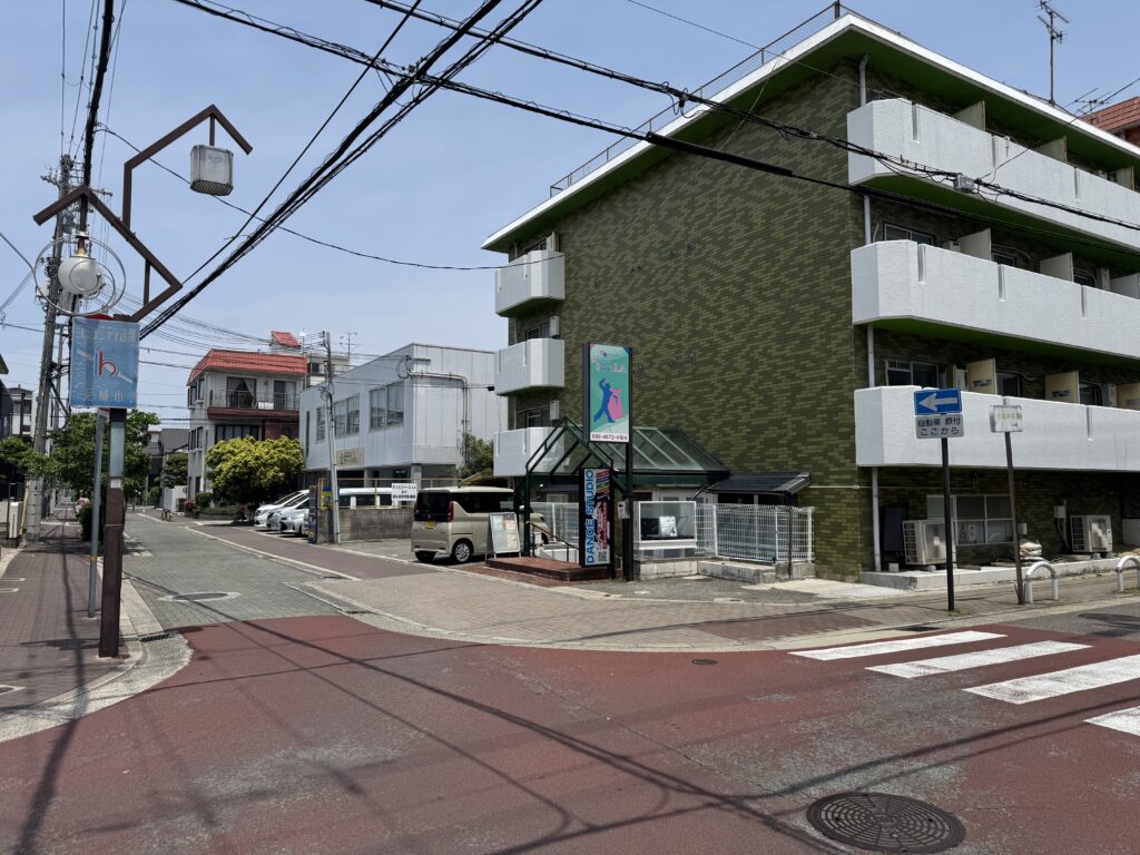 ダンススタジオ LA外観